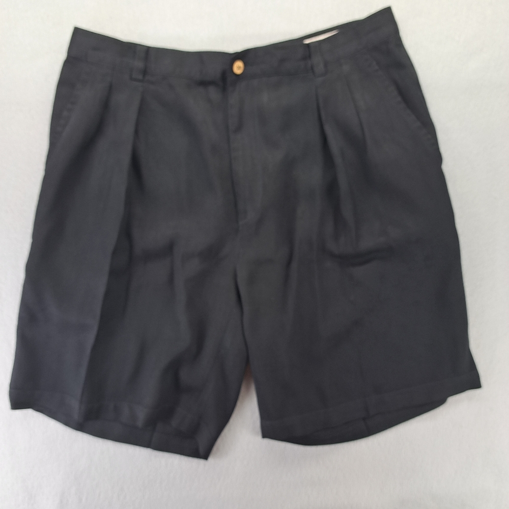 Tommy Bahama Mens 36 Silk Chinos Relax Fit Black Pleated Shorts